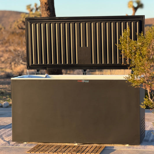Residential all-in-one cold plunge setup